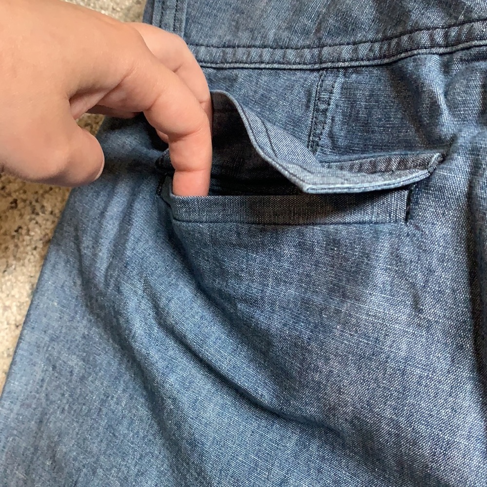 Lands’ End Shorts - Picture 5 of 5